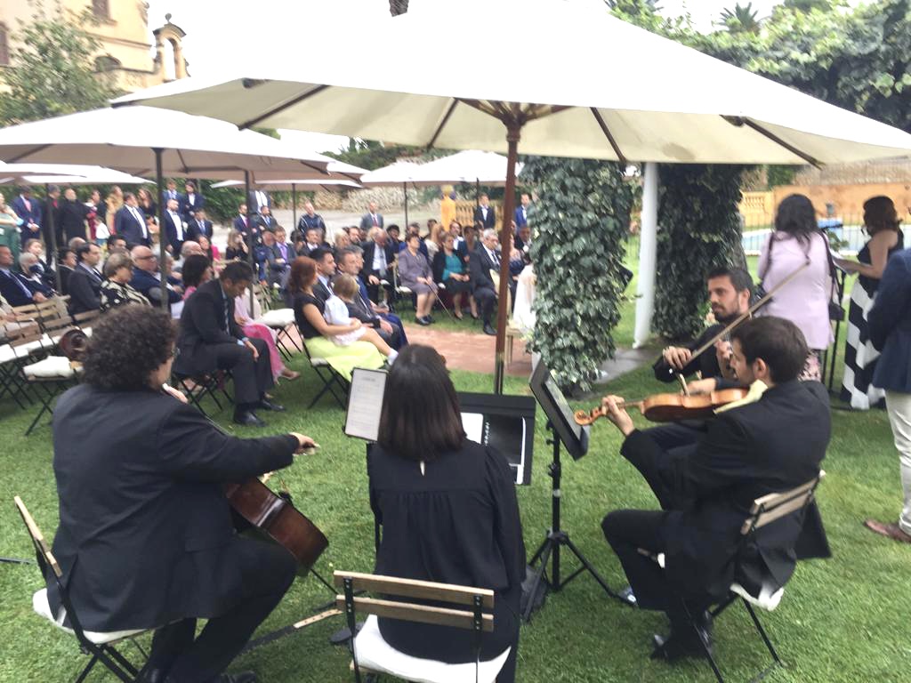 Música en directo para momentos importantes