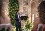¡Oficia tu boda con magia!