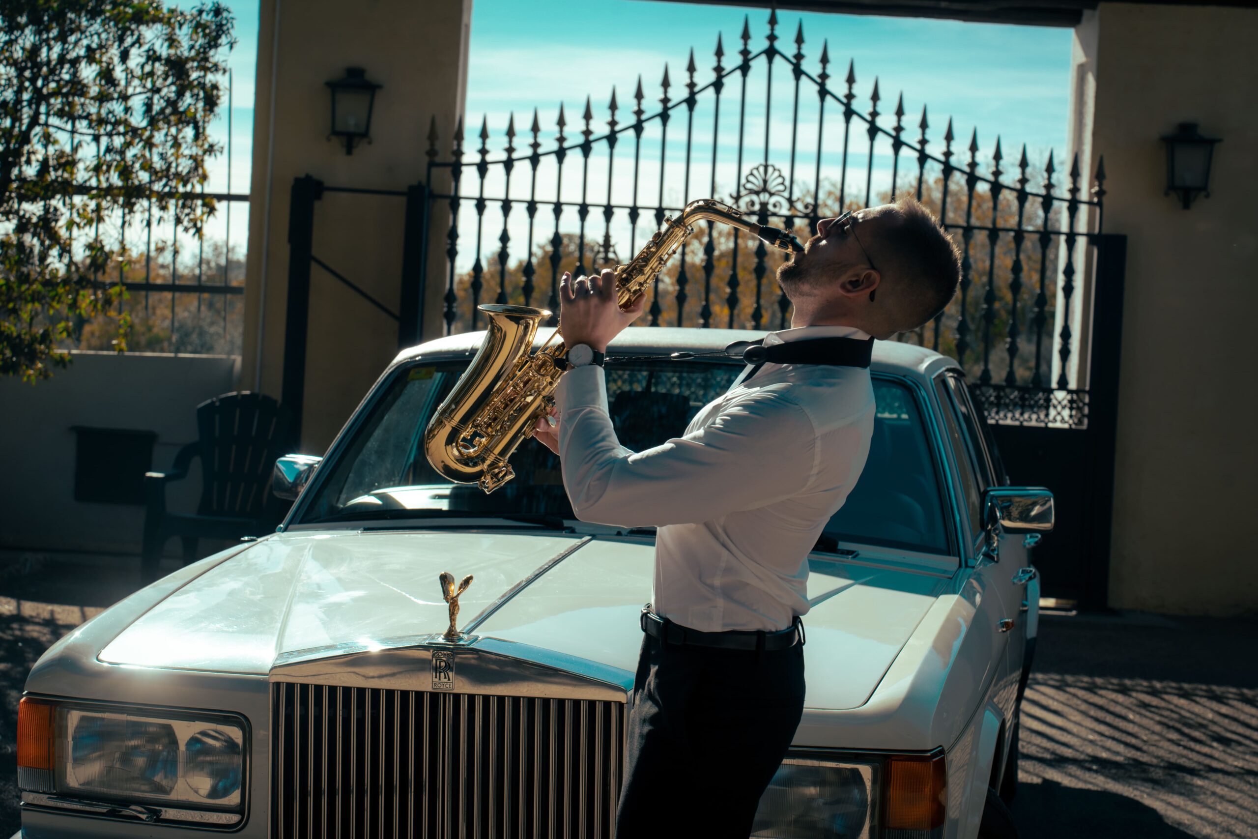 Mr. Sax – ¡La Banda Sonora Perfecta para Tu Boda!