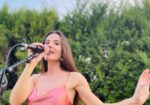 Marina Casellas – Vocalista elegante